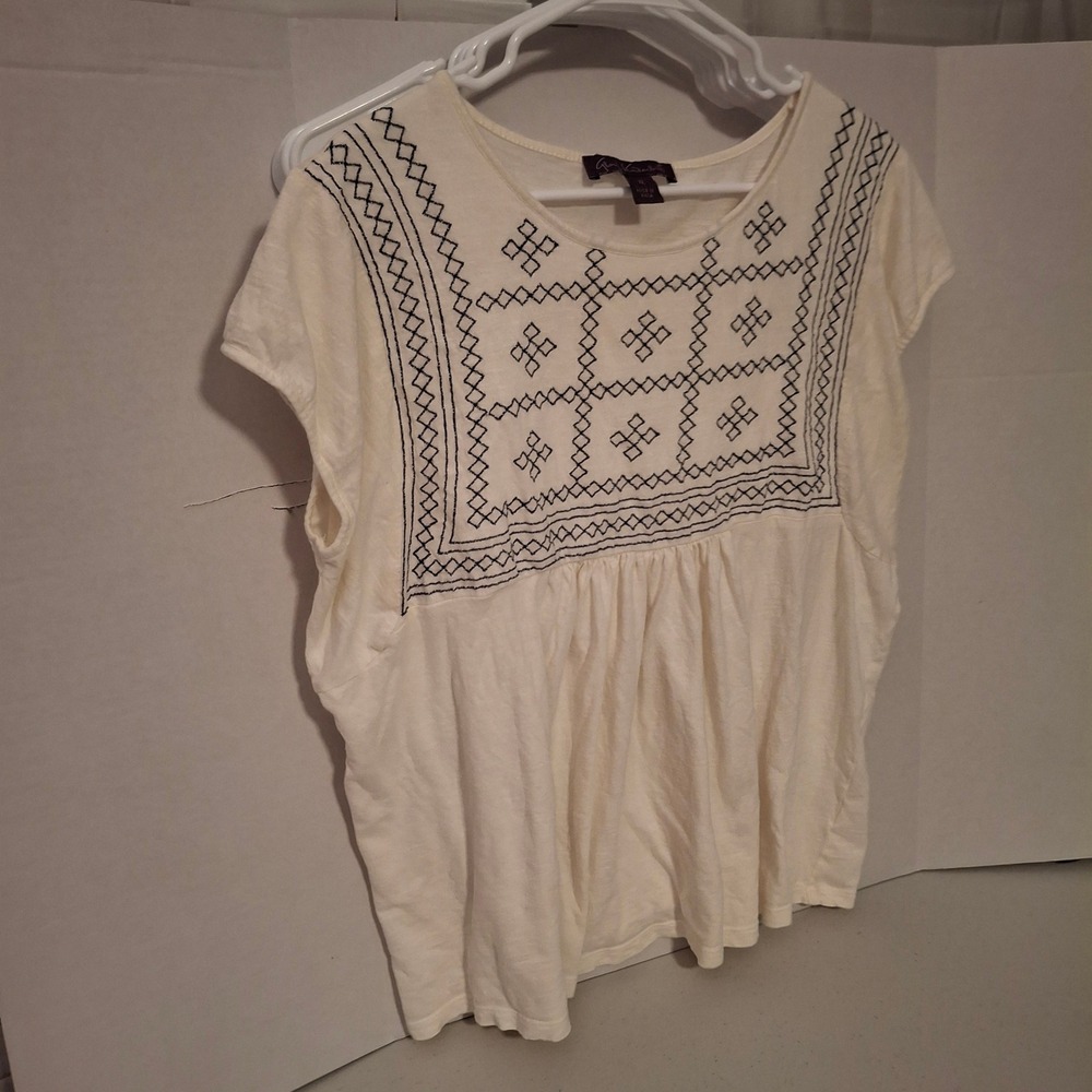 3/$15 Gloria Vanderbilt Embroidered Tunic Top Cream XL Short Sleeve Cotton Blend